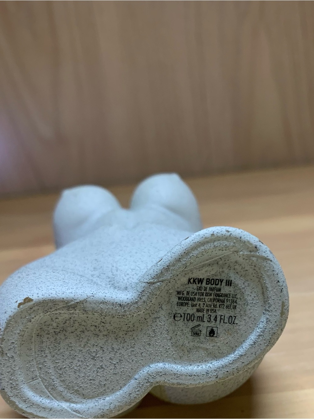 KKW Body III Sculptural Body Perfume - Picture 4 of 6